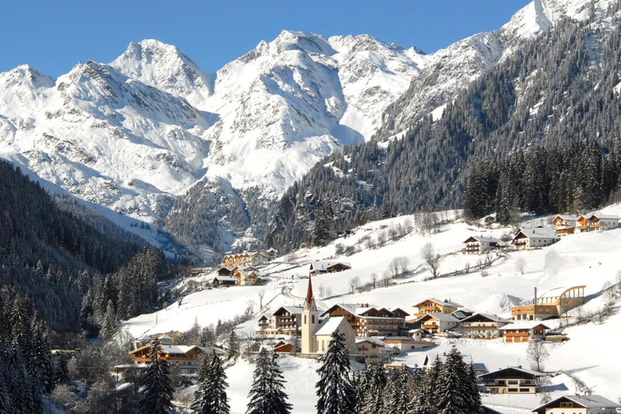 Parigger Apt Lavendel Racines Exterior foto